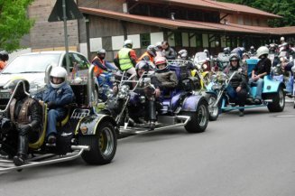 Felsenstein on the road sucht  Trike- und Gespannfahrer