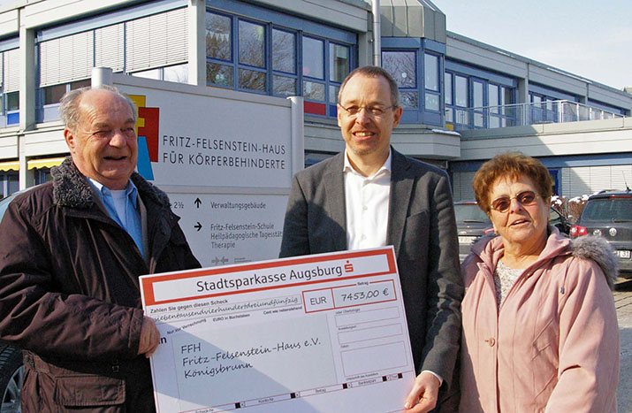 Selbsthilfeverein spendet Vereinsvermögen an Fritz-Felsenstein-Haus